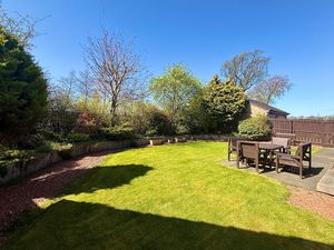 Photo 33- click for photo gallery